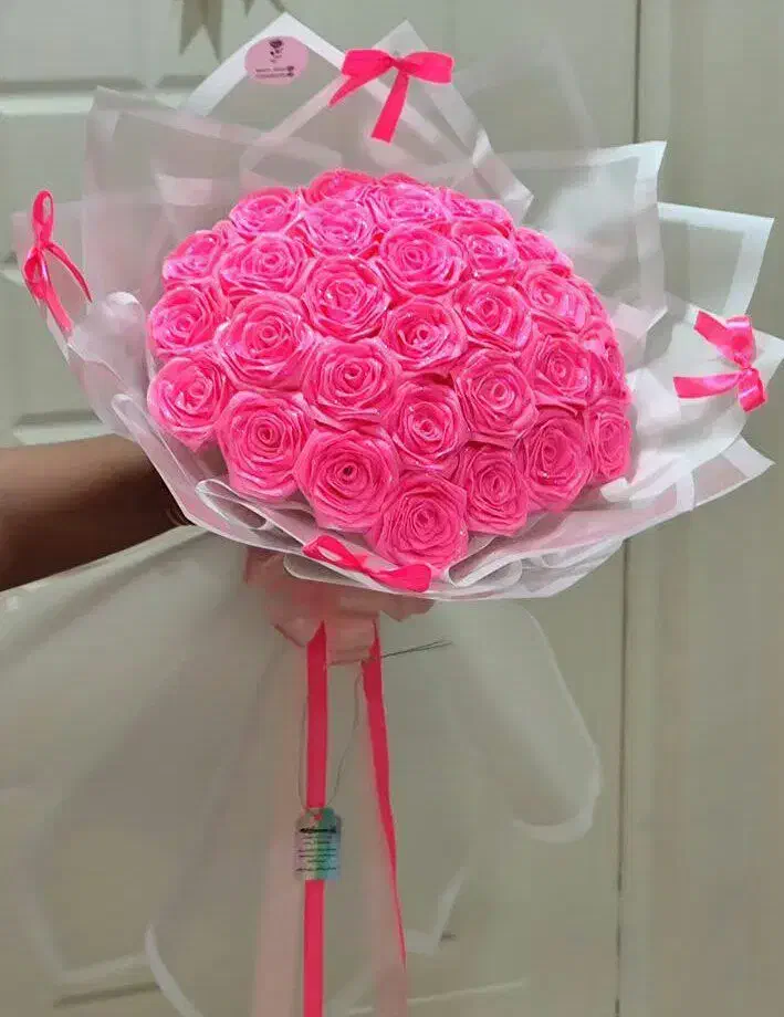 عروسک|اسباببازی بچه|بروجرد, |دیوار