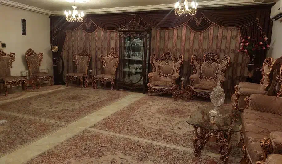 مبلمان سلطنتی|مبلمان خانگی و میز عسلی|شبستر, |دیوار