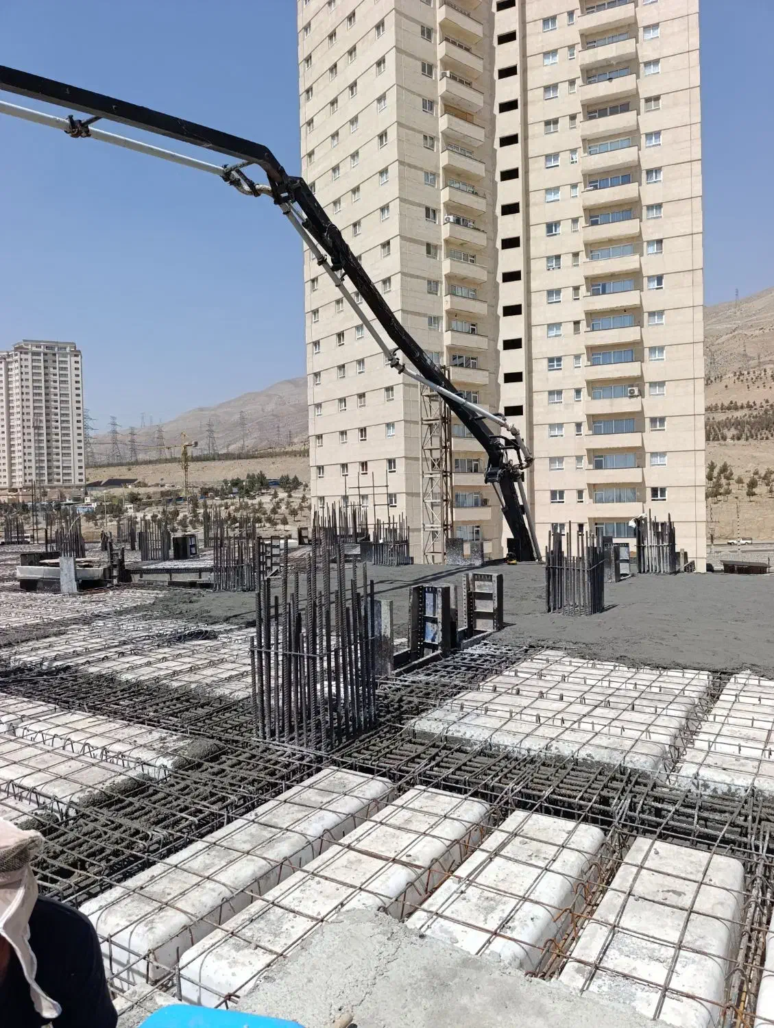 صاحب واحد 120متری با قیمت قطعی و با قرارداد شفاف|فروش آپارتمان|تهران, شهرک الهیه غرب|دیوار