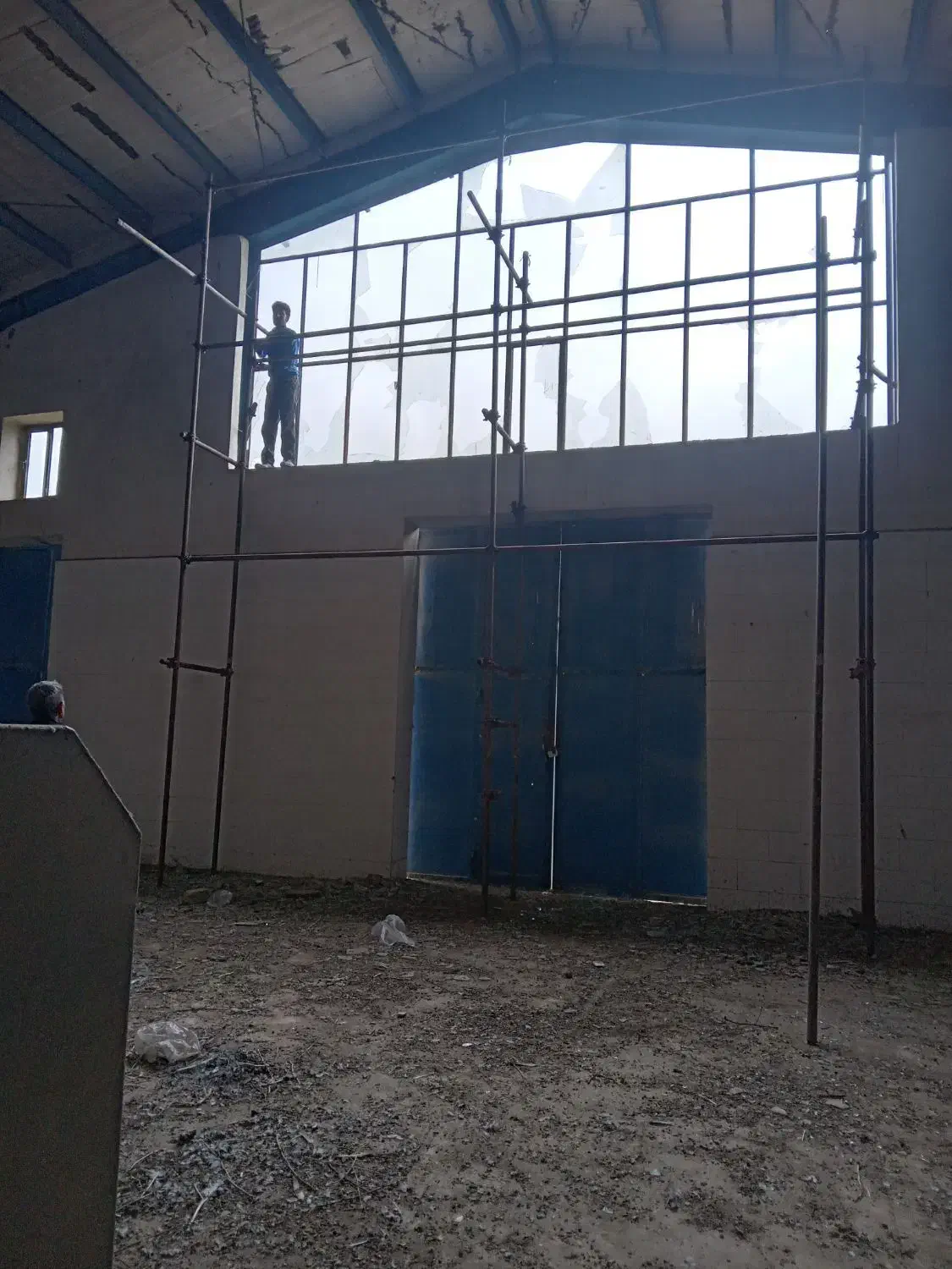 داربست فلزی امیر انجام امور کلیه داربست|خدمات پیشه و مهارت|اسدآباد, |دیوار