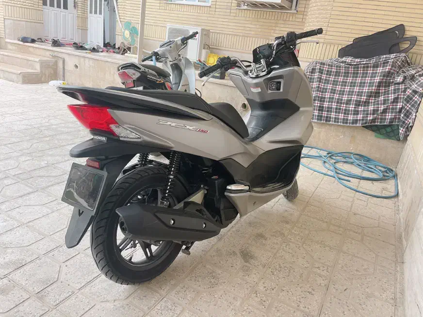 فروش  موتور pcx|موتورسیکلت|برازجان, |دیوار