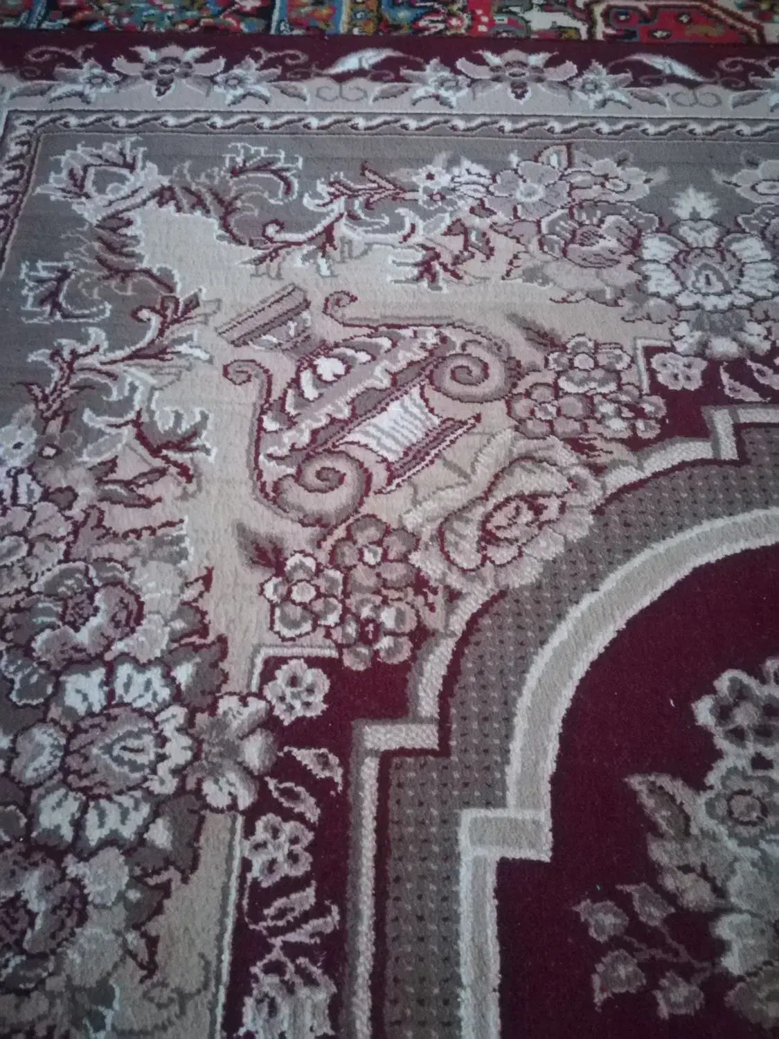 قالی نه متری|فرش|شیراز, شهرک برق|دیوار