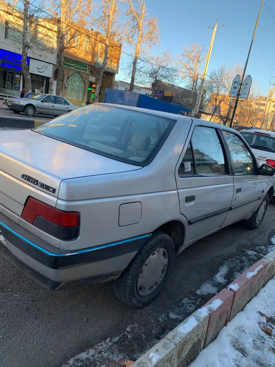 پژو 405 مدل 87|خودرو سواری و وانت|قروه, |دیوار