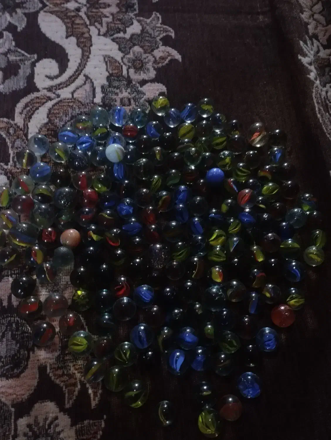 تیله برای فروش  معاوضه با ویپ یا پاد هم دارم|اسباب‌‌بازی|فین, |دیوار