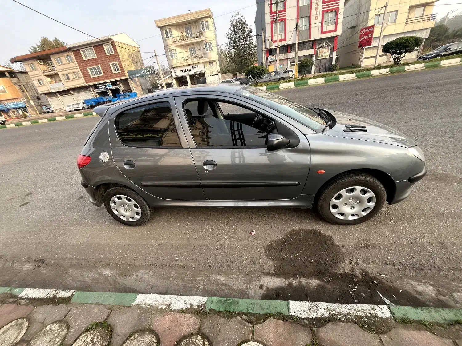 206تیپ5|خودرو سواری و وانت|رودسر, |دیوار