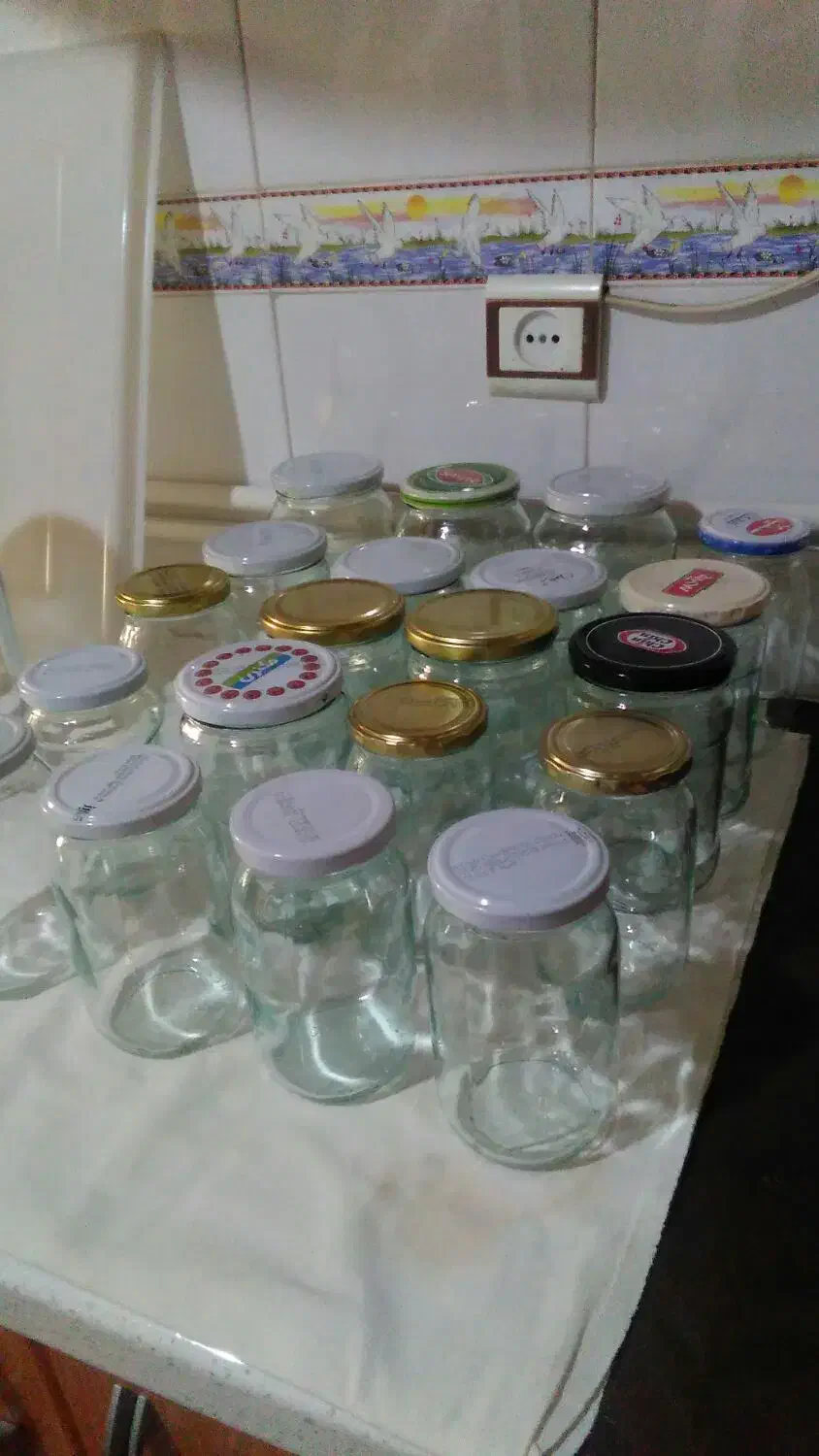 شیشه رب یک کیلویی|ظروف نگهدارنده، پلاستیکی، یکبارمصرف|سنندج, |دیوار