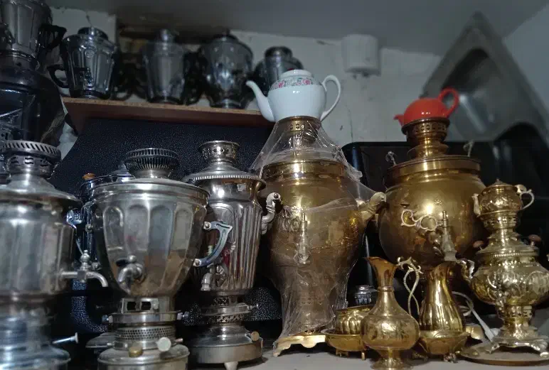 سماور برقی و ذغالی برنجی|سماور، چای‌ساز، قهوه‌ساز|کاشمر, |دیوار