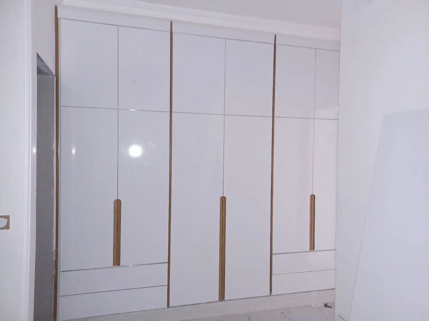 اجرای کابینت وکمد دیواری|خدمات پیشه و مهارت|دهدشت, |دیوار