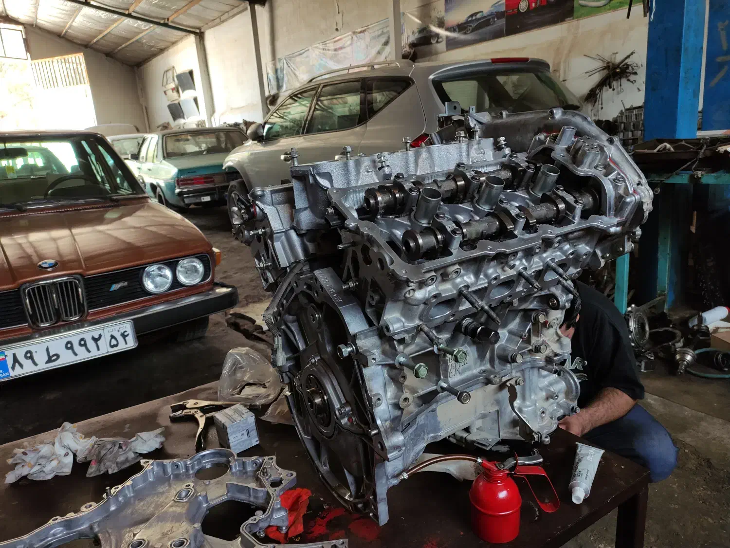 تعمیرگاه مکانیکی خودروهای کلاسیک و جدید.|خدمات موتور و ماشین|اصفهان, فرودگاه|دیوار
