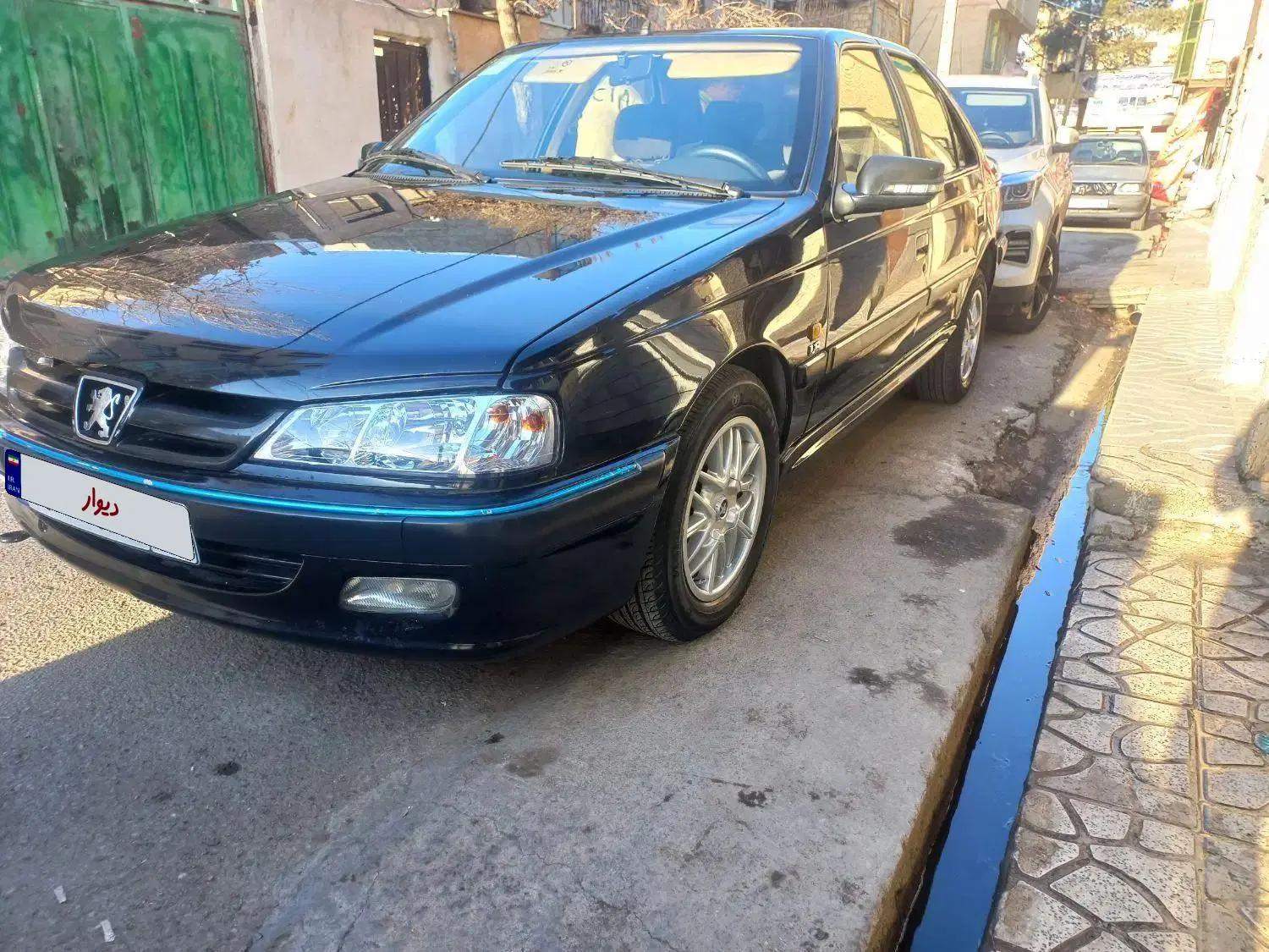 پژو پارس|خودرو کلاسیک|اشتهارد, |دیوار