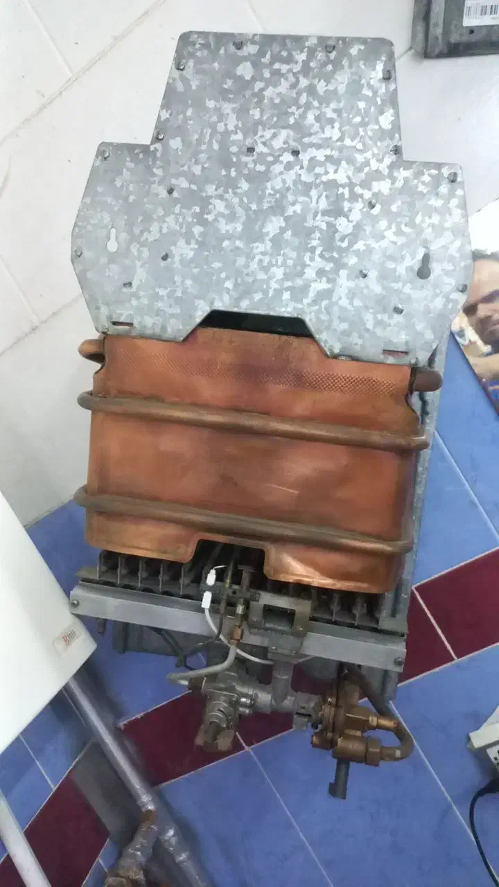 خرید فروش انواع بخاری  آبگرمکن  کارکرده و پکیج|آبگرمکن، پکیج، شوفاژ|سراب, |دیوار