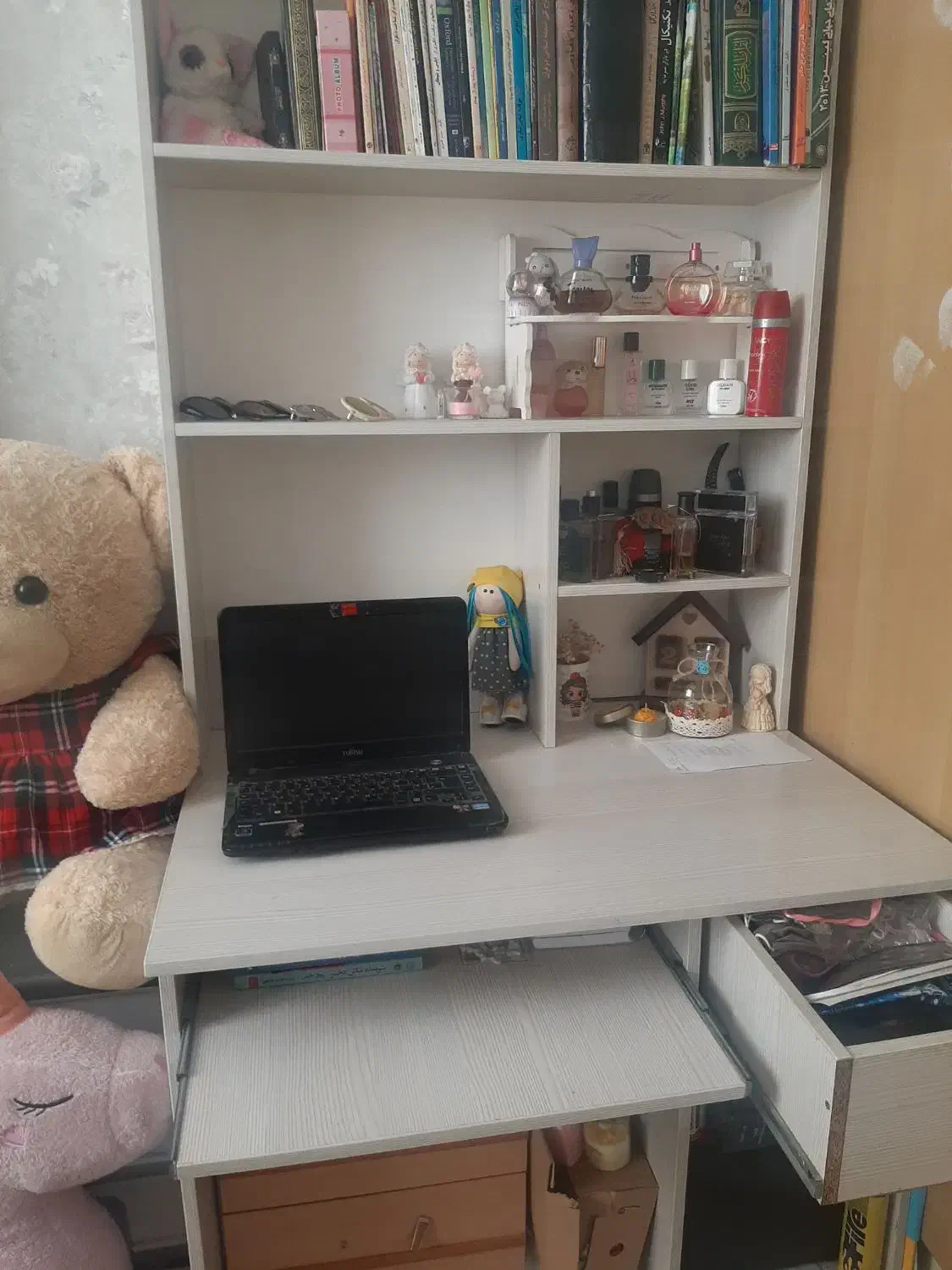 میز تحریر و کامپیوتر و کتابخانه|میز تحریر و کامپیوتر|اسلام‌شهر, مطهری|دیوار