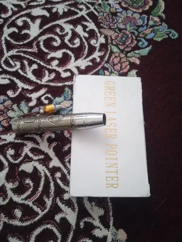 چراغ یووی|لامپ و چراغ|آذرشهر, |دیوار