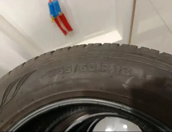 ۴ لاستیک کویر ۱۸  ۶۰  ۲۶۵ در حد ۸۰درصد|قطعات یدکی و لوازم جانبی|تهران, نگین غرب|دیوار