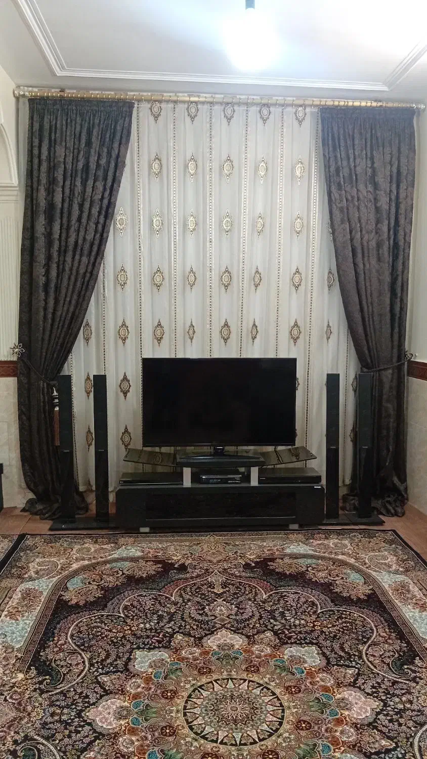 پرده با والون|پرده، رانر، رومیزی|قرچک, مهدیه|دیوار