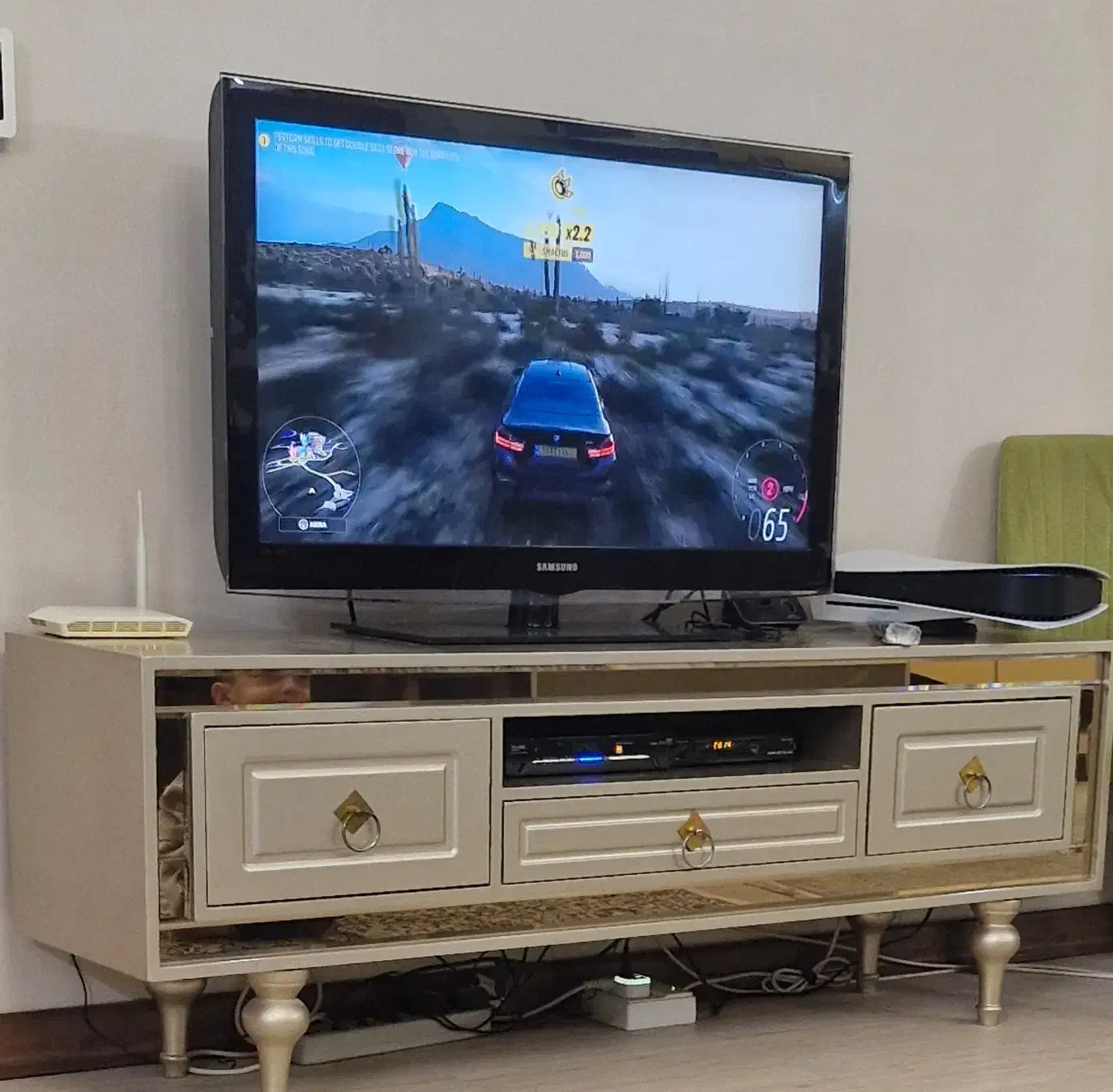 میز tv|میز تلویزیون|کرج, اصفهانی‌ها|دیوار