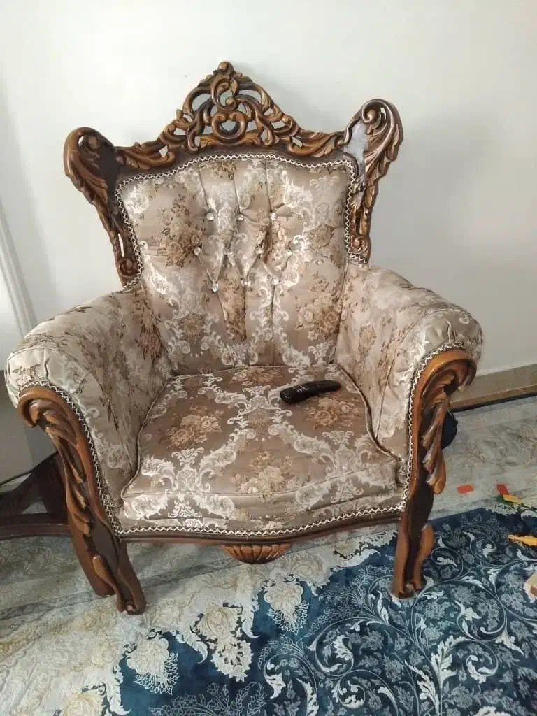 مبل هفت نفره با جلومبلی عسلی.|مبلمان خانگی و میز عسلی|تهران, افسریه جنوبی|دیوار