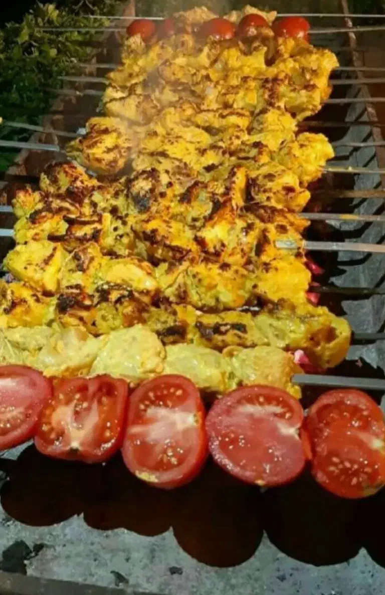 چلو کبابی روبرو زائرسرا|خوردنی و آشامیدنی|امیرآباد, |دیوار