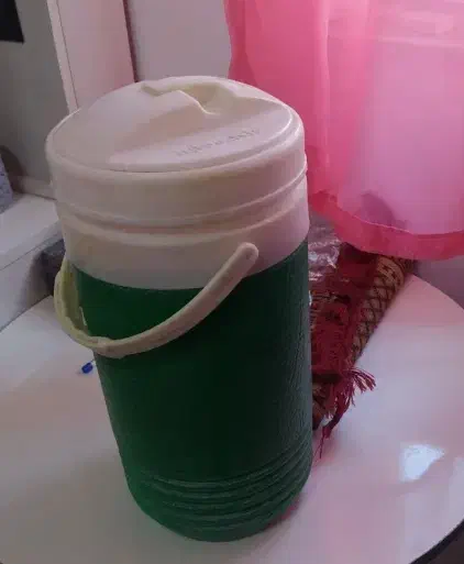 کلمن آب|ظروف نگهدارنده، پلاستیکی، یک‌بارمصرف|رشت, کوی مهر|دیوار