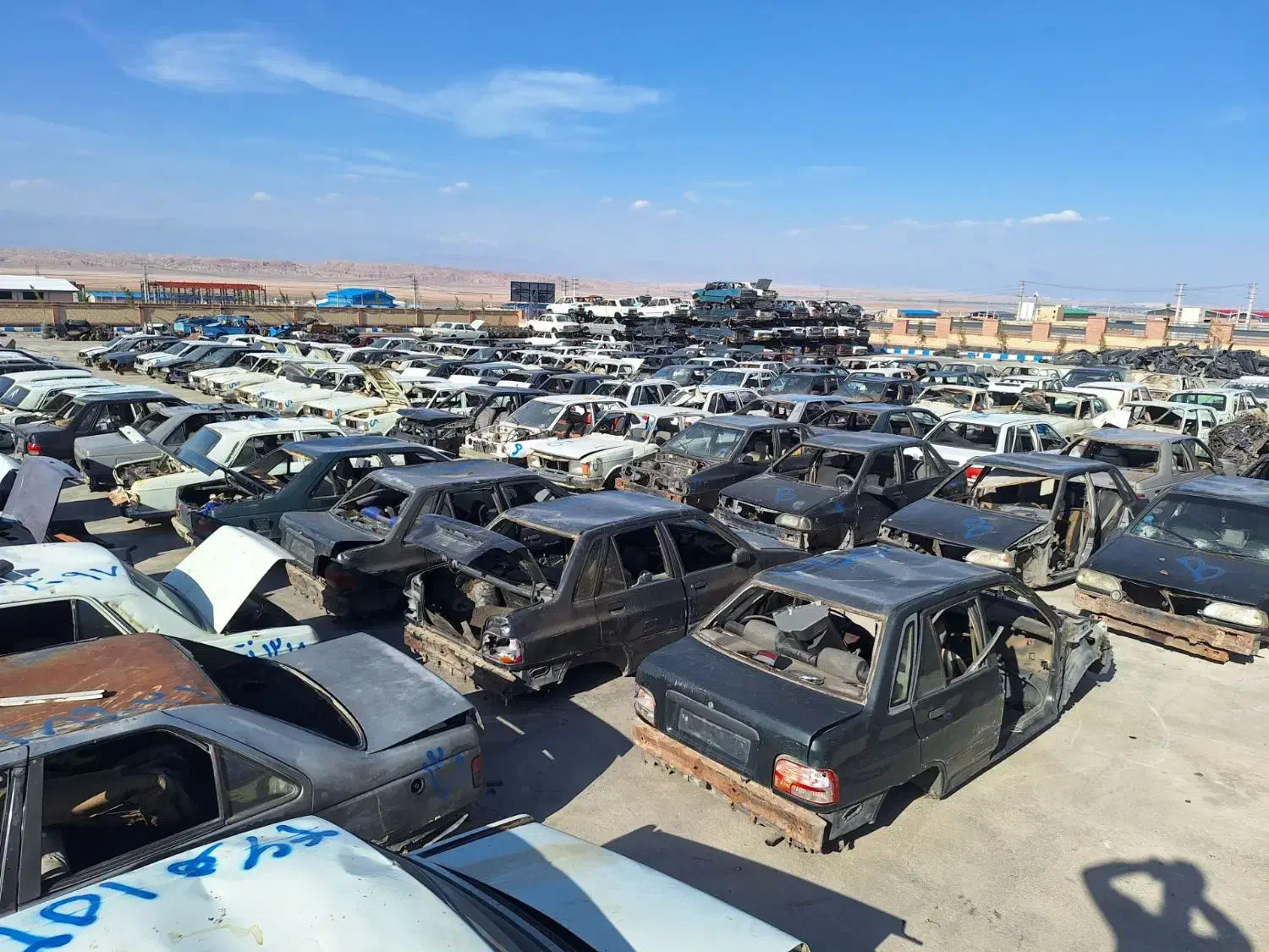 اسقاط خودروهای فرسوده اوراقی|قطعات یدکی و لوازم جانبی|رشت, دروازه لاکان|دیوار