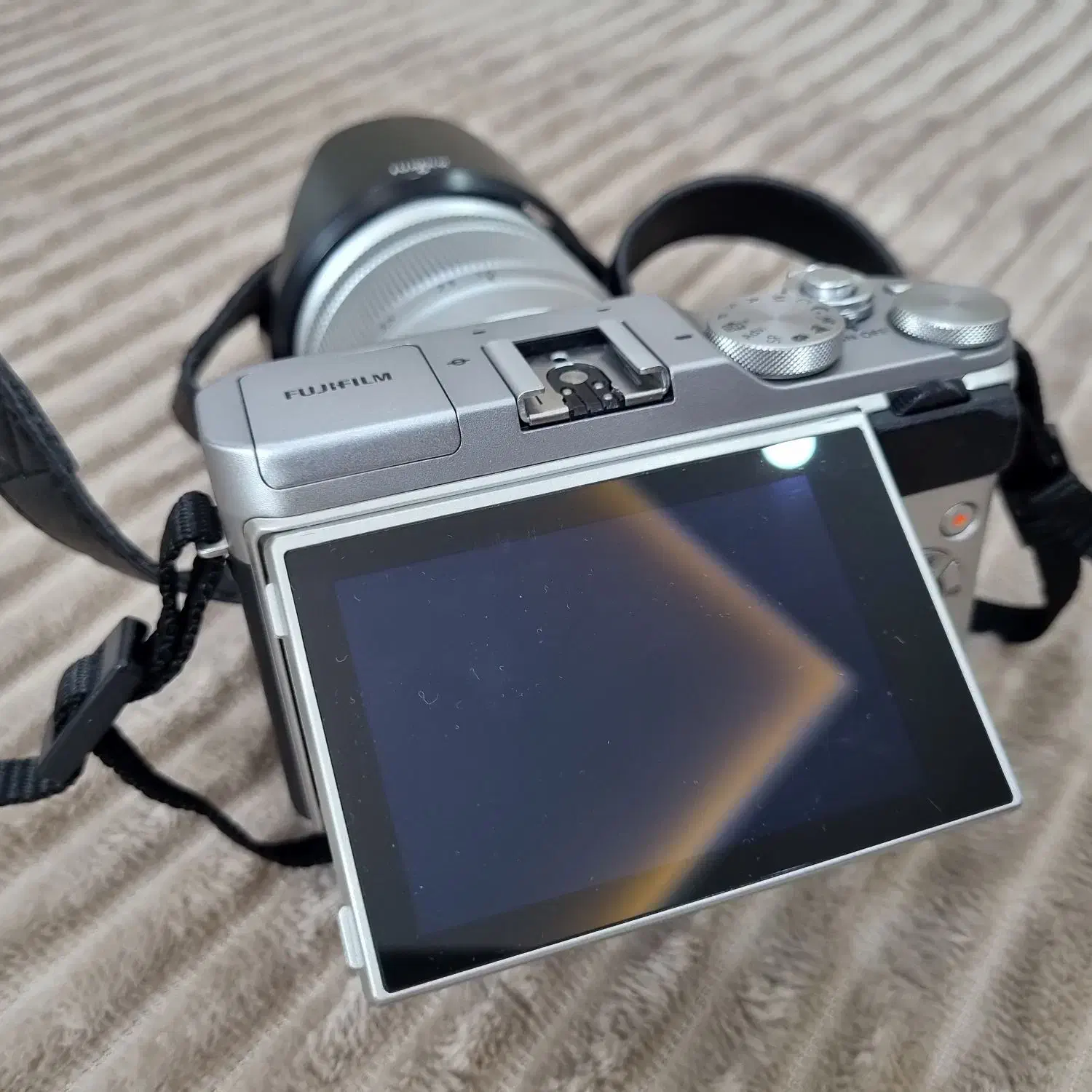 دوربین بدون آینه Fujifilm X-A3|دوربین عکاسی و فیلمبرداری|اصفهان, دشتستان|دیوار