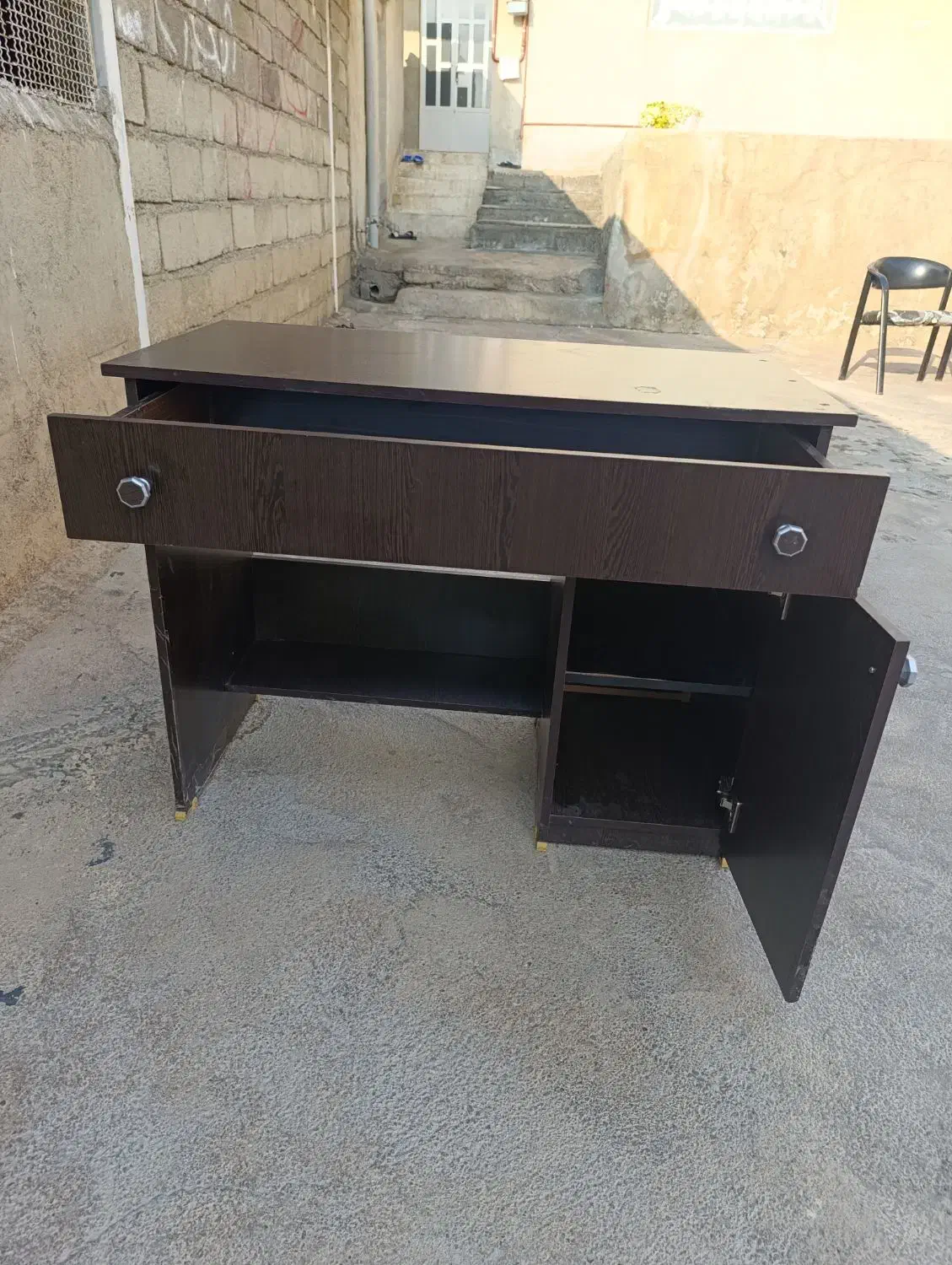 میز و صندلی|دفتر کار|خرم‌آباد, |دیوار