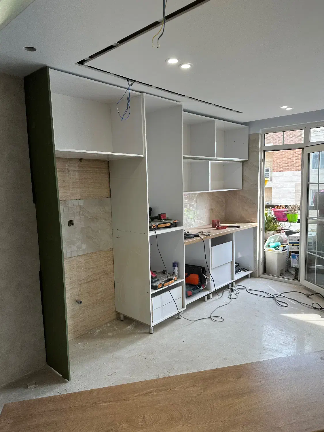 نصب کابینت و کمد درب چوبی پارتیشن و دکور تعمیر مبل|خدمات پیشه و مهارت|تهران, گلستان (شهرک راه آهن)|دیوار