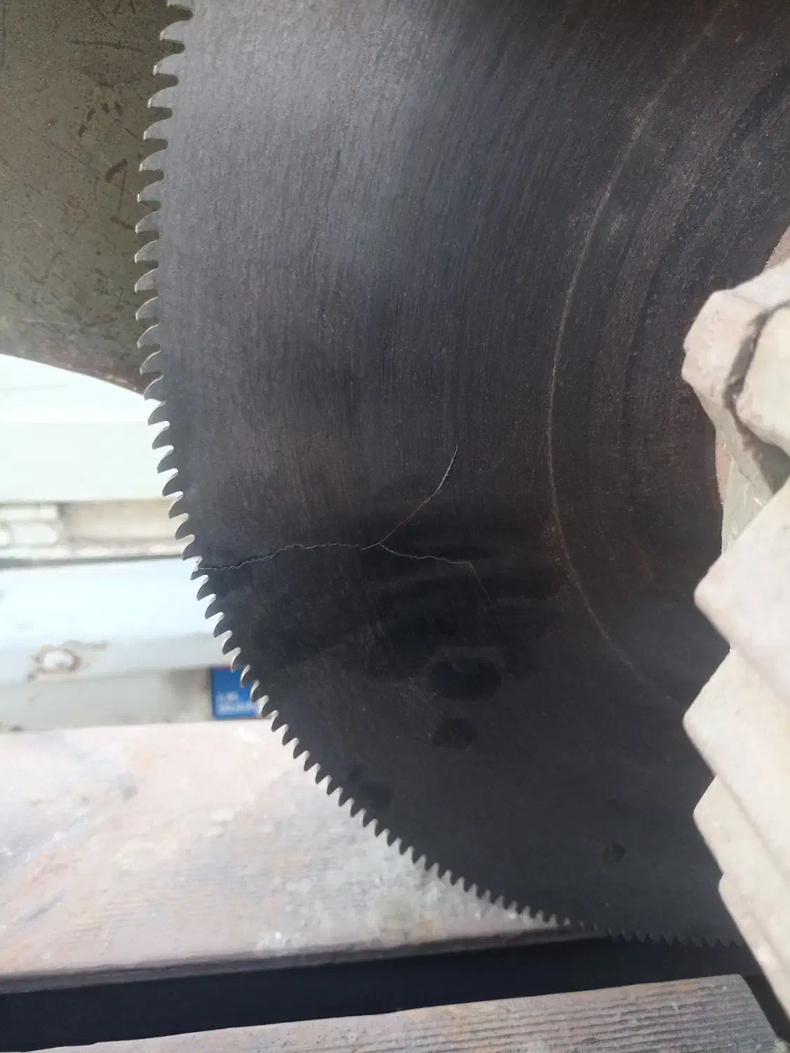 اره آتشی سالم. معاوضه با دستگاه جوش خراب و کهنه|ماشین‌آلات صنعتی|زابل, |دیوار