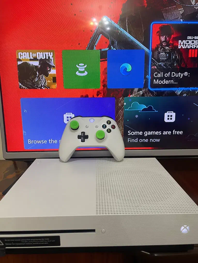 Xbox One (ایکس باکس وان)|کنسول، بازی ویدئویی و آنلاین|ملایر, |دیوار