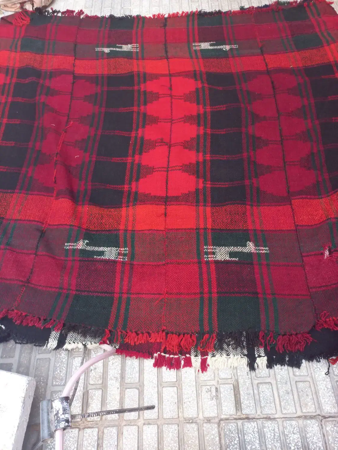 موج دستبافت مناسب برای شب یلدا (دست بافت)|گلیم، جاجیم، گبه|کرمانشاه, |دیوار