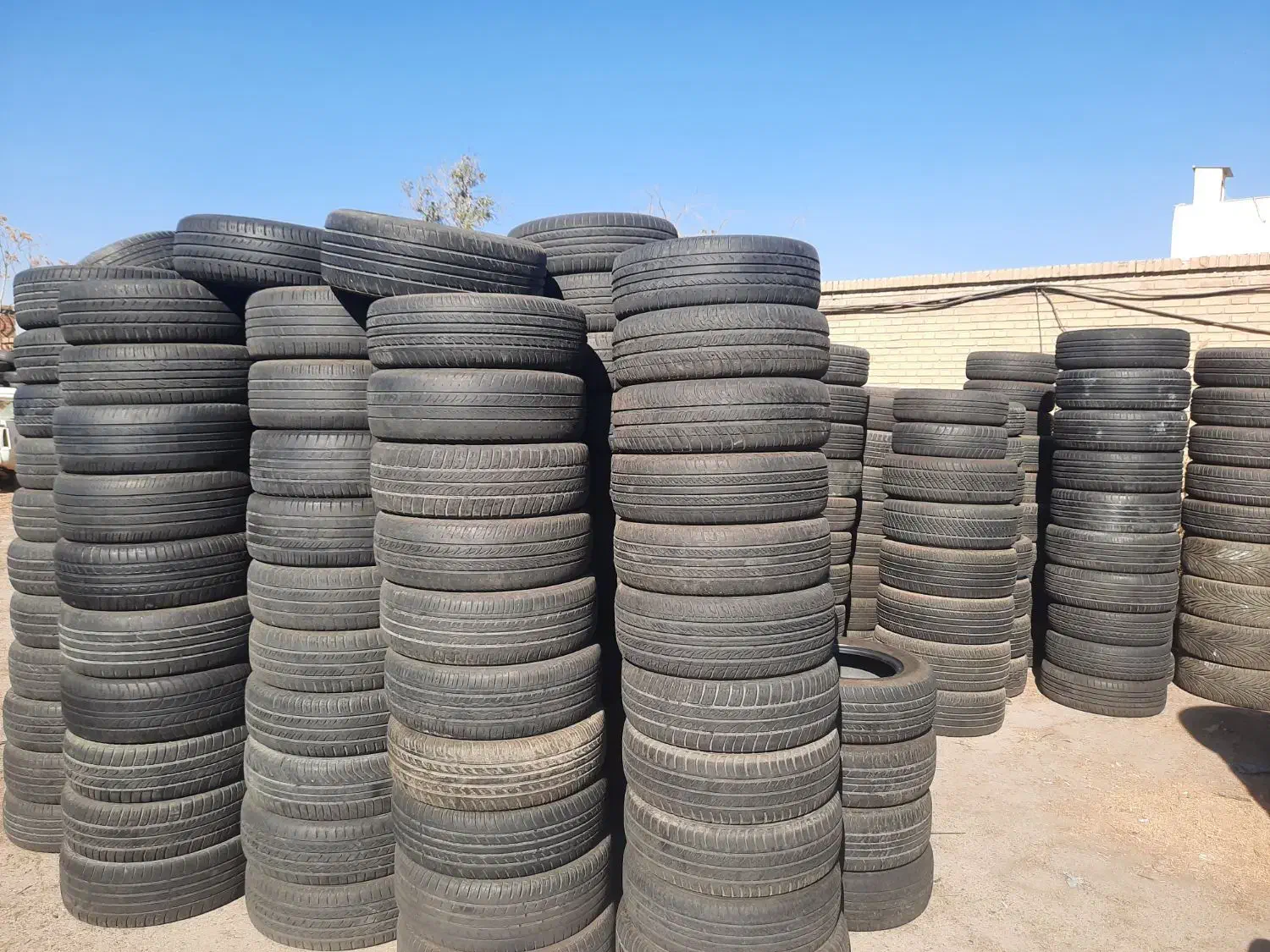 لاستیک دست دوم|قطعات یدکی و لوازم جانبی|باقرشهر, |دیوار