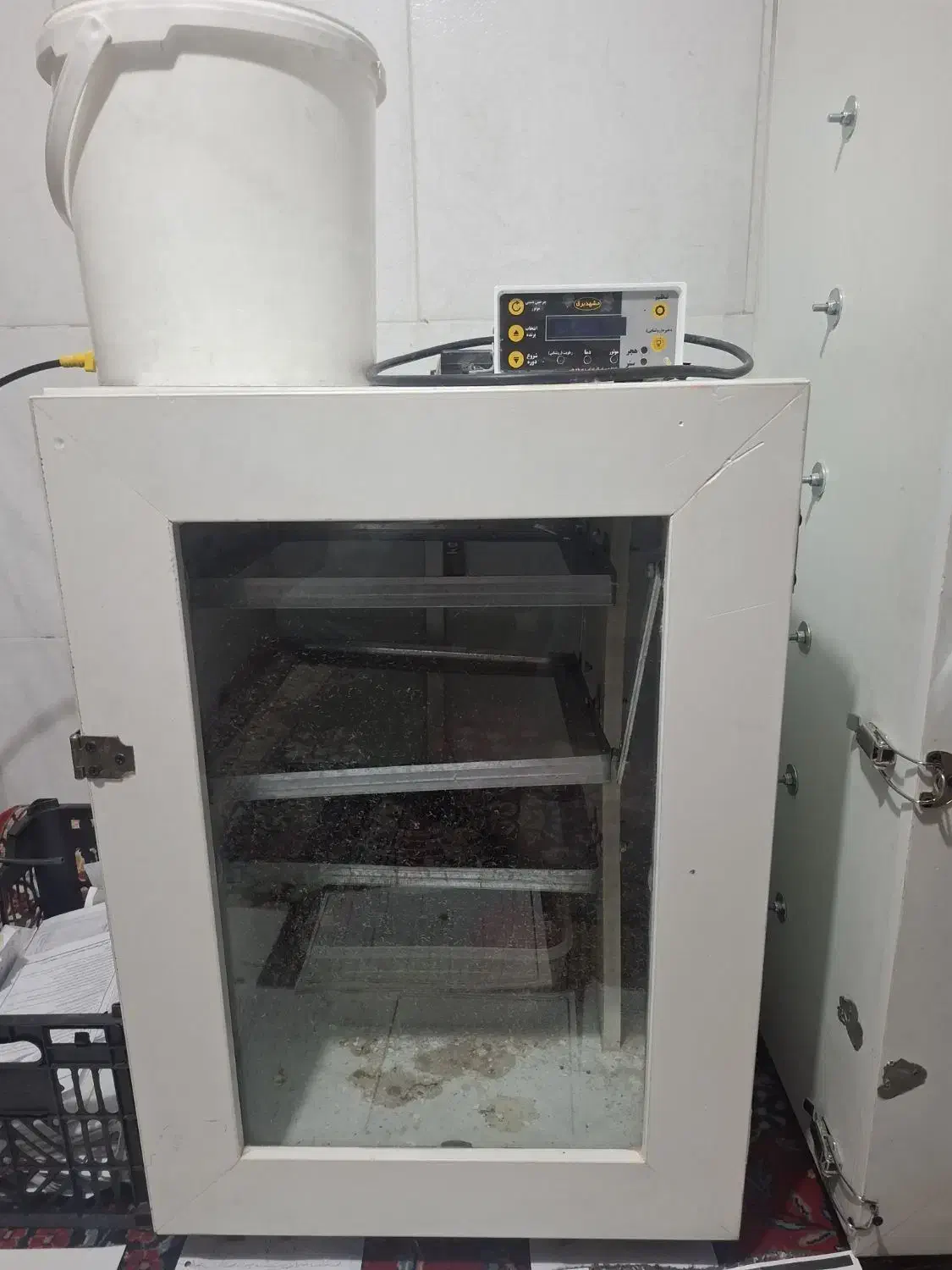 دستگاه جوجه کشی کویر( مشهد برق )|لوازم جانبی حیوانات|یزد, |دیوار