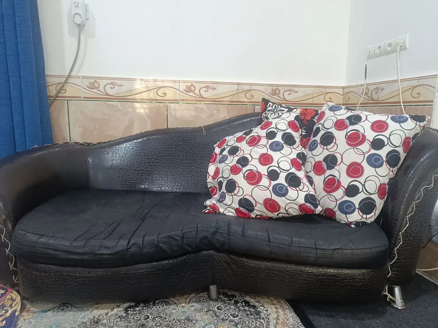 مبل چرم|مبلمان خانگی و میز عسلی|قشم, |دیوار