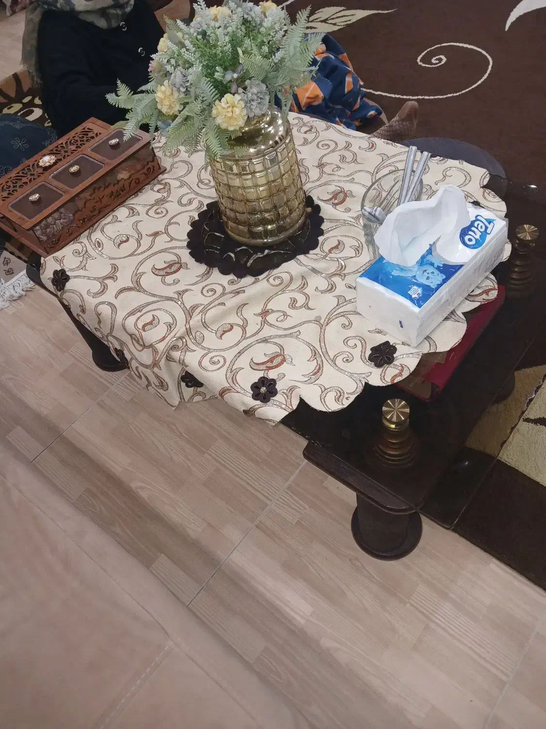 جلو میز|مبلمان خانگی و میز عسلی|رشت, پستک|دیوار