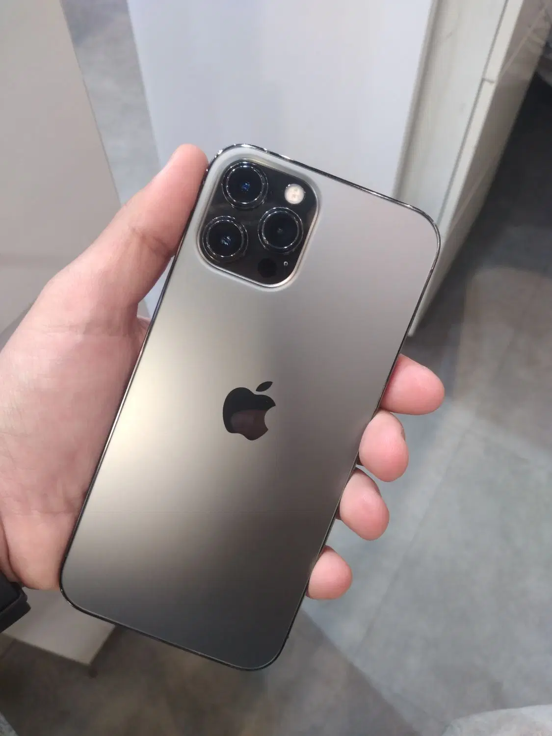12pro max|موبایل|تهران, جمهوری|دیوار
