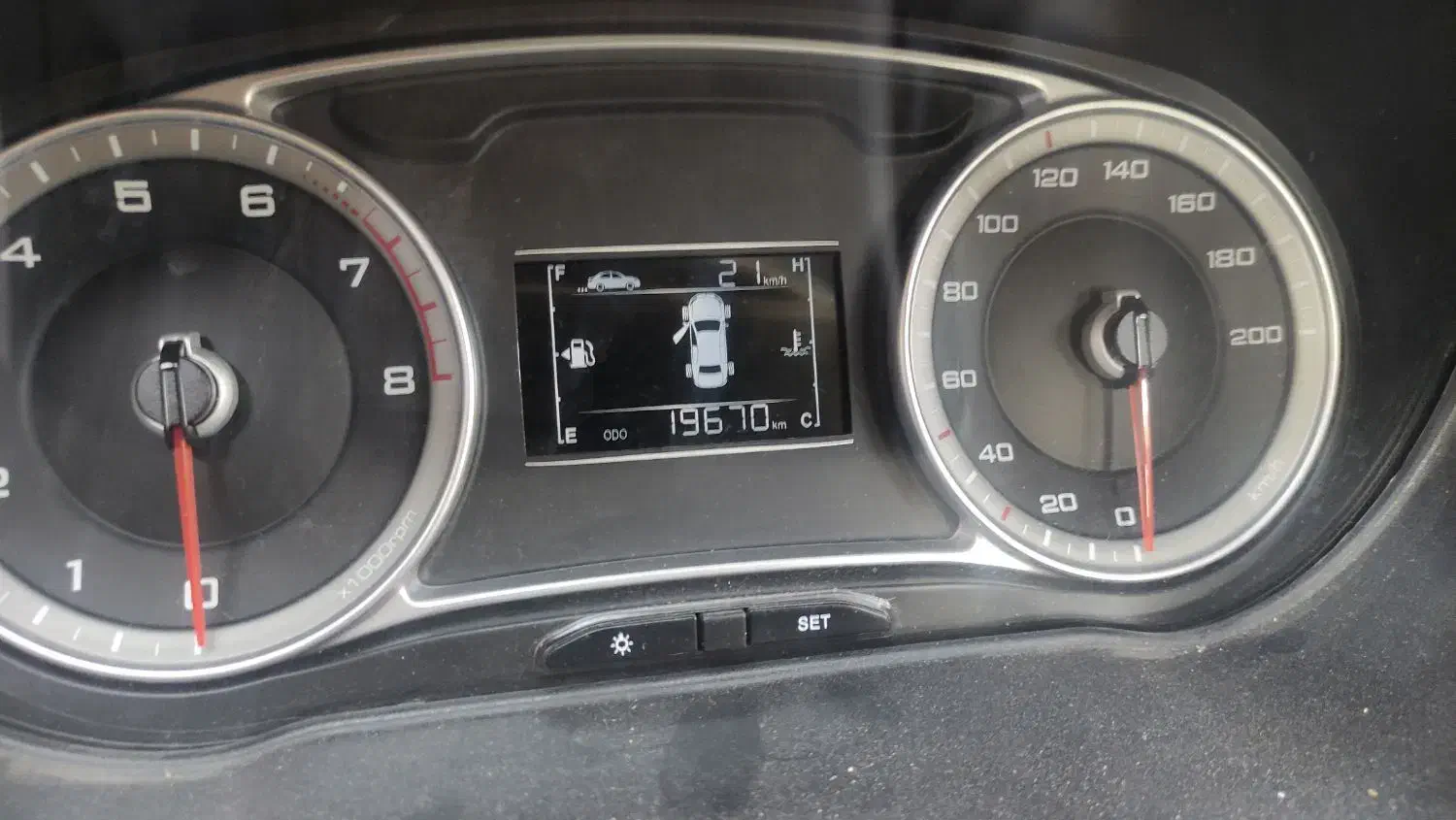 کوییک GXR-lسفید مشکی1402|خودرو سواری و وانت|کرمانشاه, |دیوار