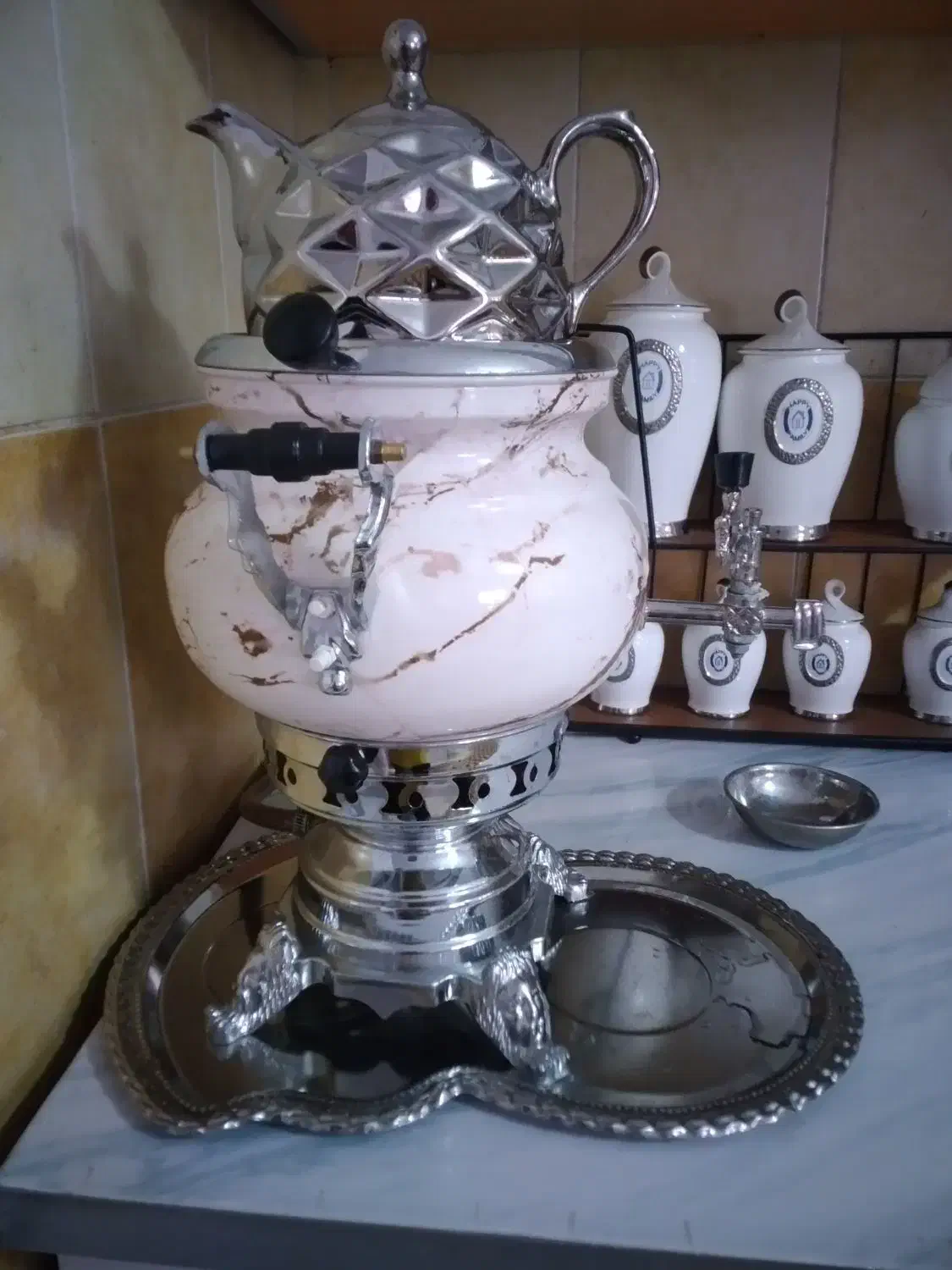 سماور گازی ۶ لیتری|سماور، چای‌ساز، قهوه‌ساز|پاکدشت, شهرک امام رضا|دیوار