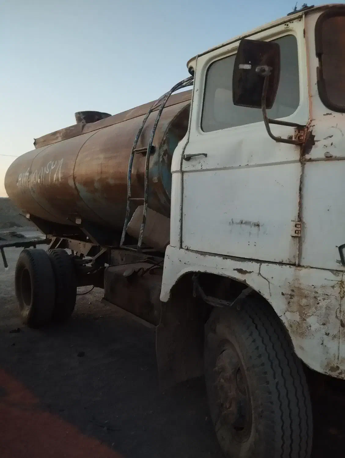 ایفا فروشی|خودرو سنگین|نگار, |دیوار