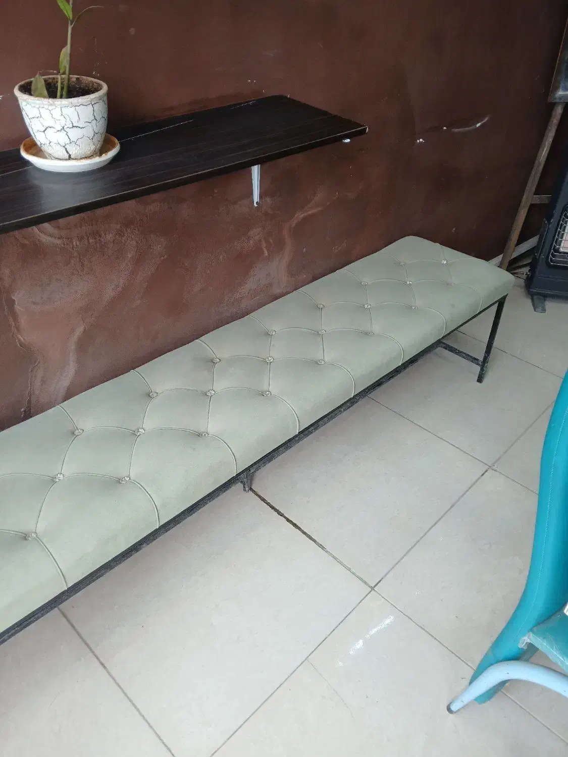 نیمکت مبلی|صندلی و نیمکت|شیروان (خراسان), |دیوار