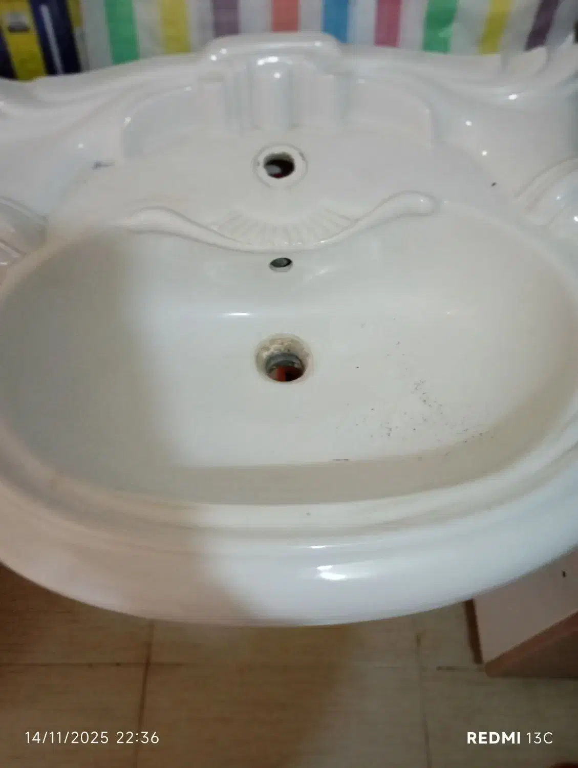 روشویی|لوازم سرویس بهداشتی|پیرانشهر, |دیوار