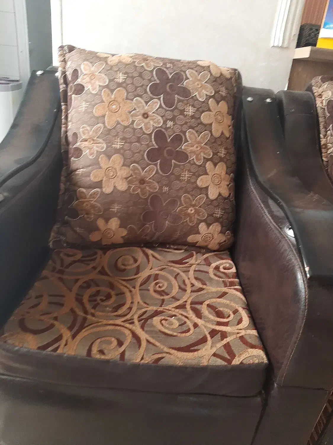 فروش مبل دورو|مبلمان خانگی و میز عسلی|شیراز, شهرک سراج|دیوار