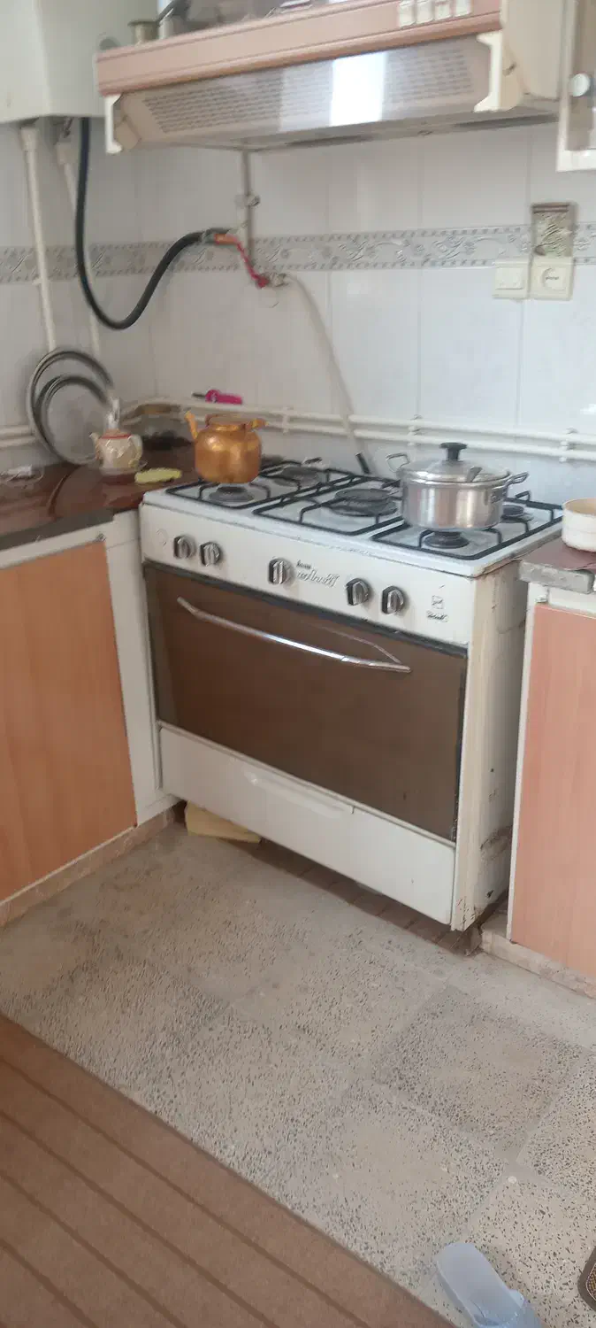 فروش یخچال و گاز|اجاق گاز و لوازم برقی پخت‌وپز|نجف‌آباد, هفده شهریور|دیوار