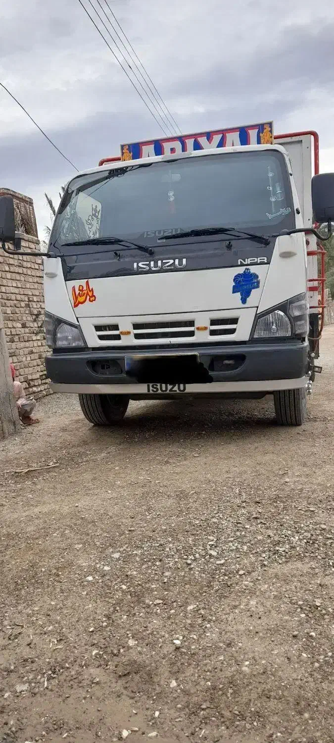 ایسوزو مدل 88|خودرو سنگین|بمپور, |دیوار