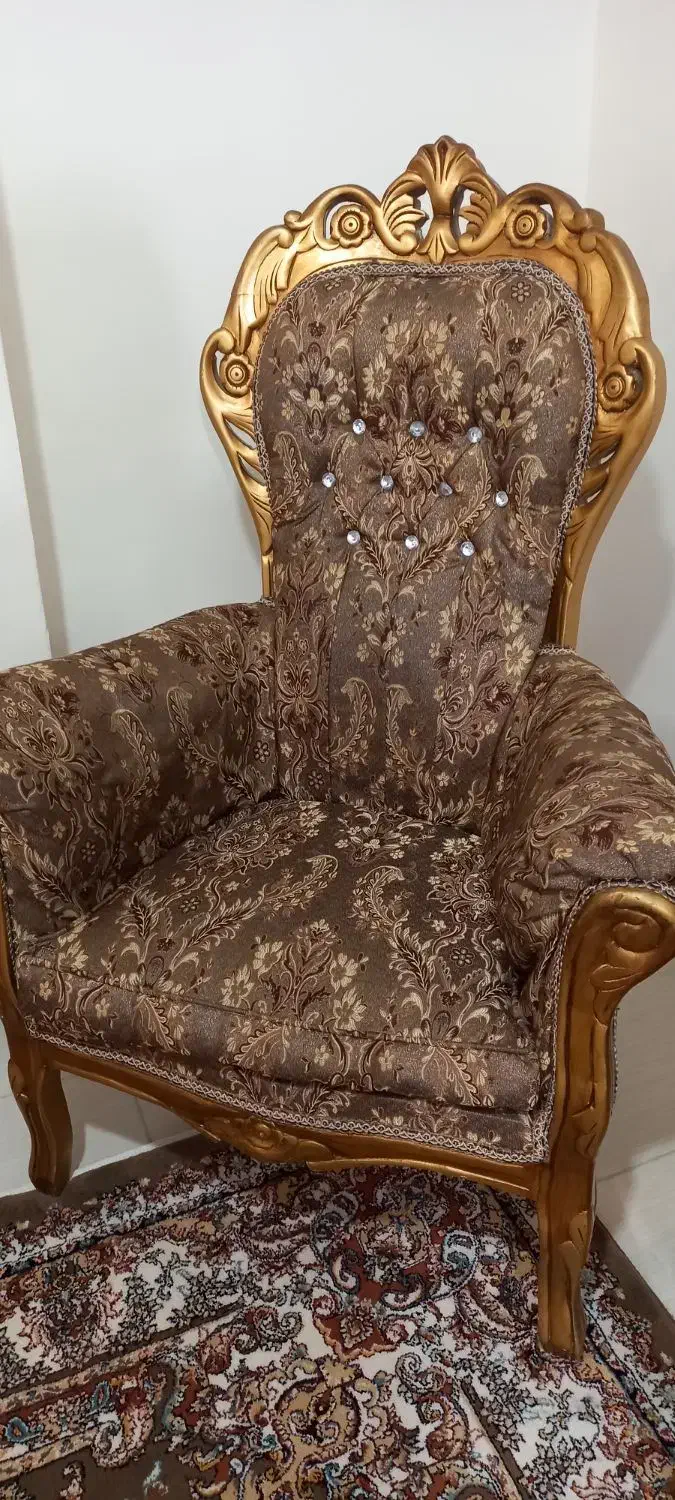 مبل سلطنتی 9نفره|مبلمان خانگی و میز عسلی|اسلامآباد غرب, |دیوار