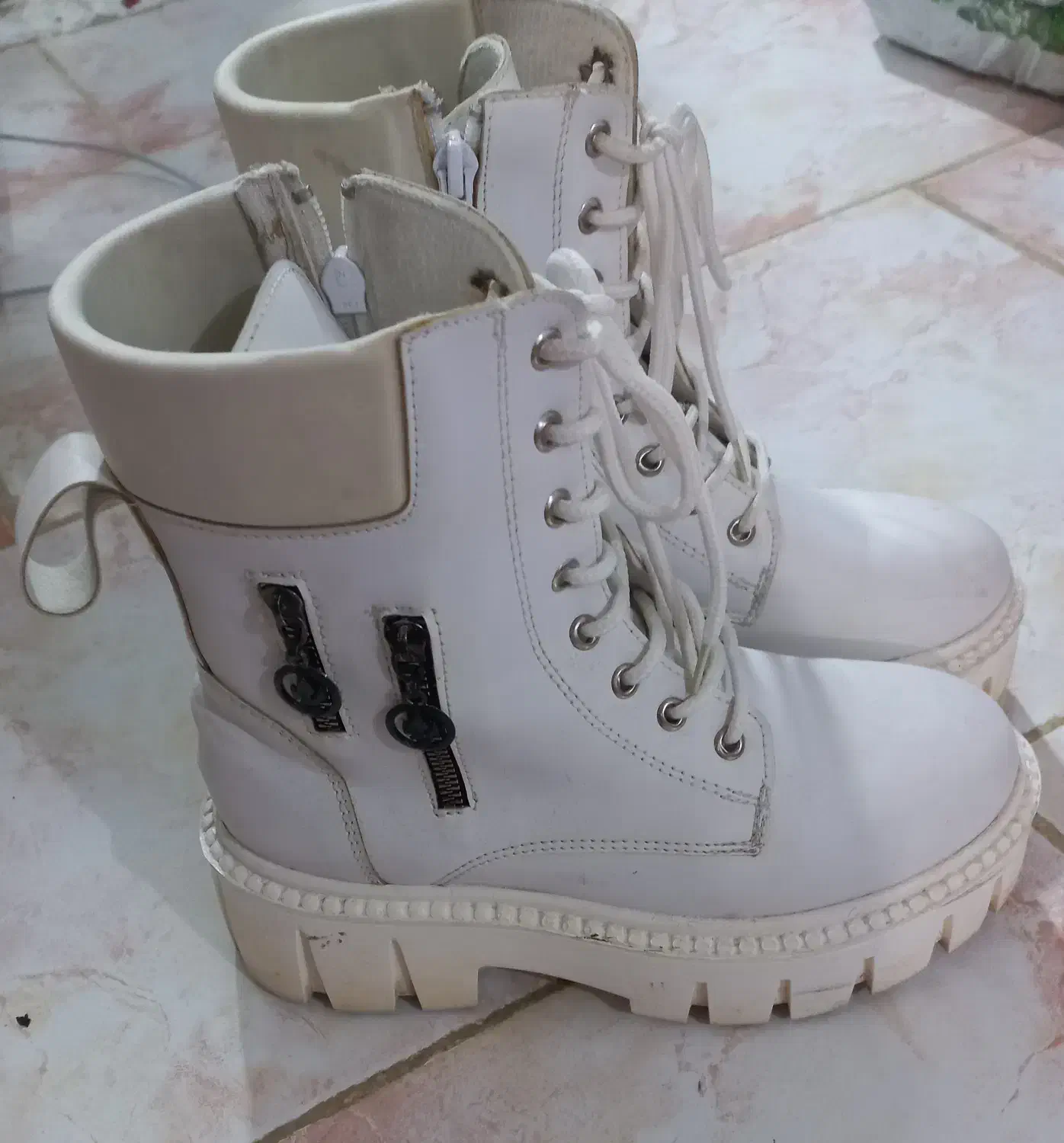 بوت دخترانه|کیف، کفش، کمربند|ماسال, |دیوار