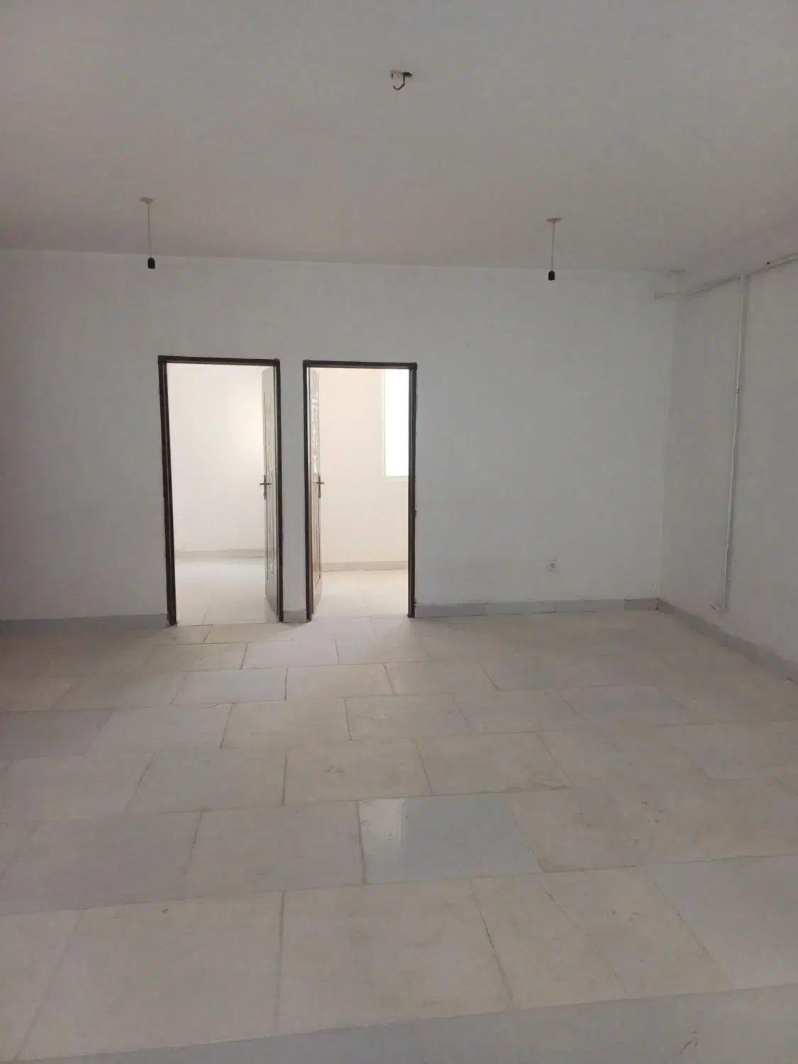 واحد ۱۰۰متری طبقه اول فاز۲|اجارهٔ آپارتمان|نورآباد, |دیوار