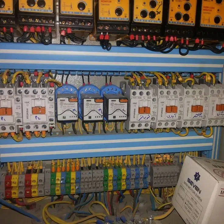 آموزش برقکار صنعتی و ساختمان در مسیر اشتغال|خدمات آموزشی|بندرعباس, |دیوار