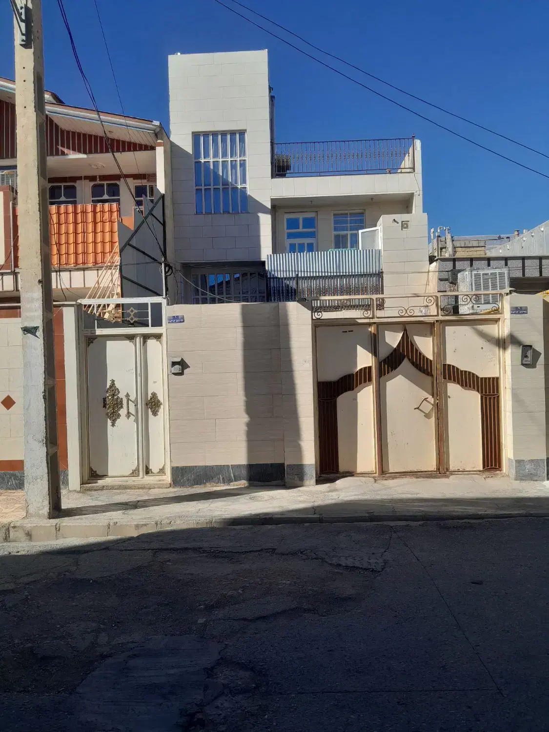 ساختمان مسکونی|فروش آپارتمان|کوهدشت, |دیوار