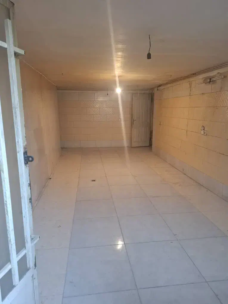 زیر زمین ۶۰متری حاجی آباد|اجارهٔ آپارتمان|شاهینشهر, خانه کارگر|دیوار