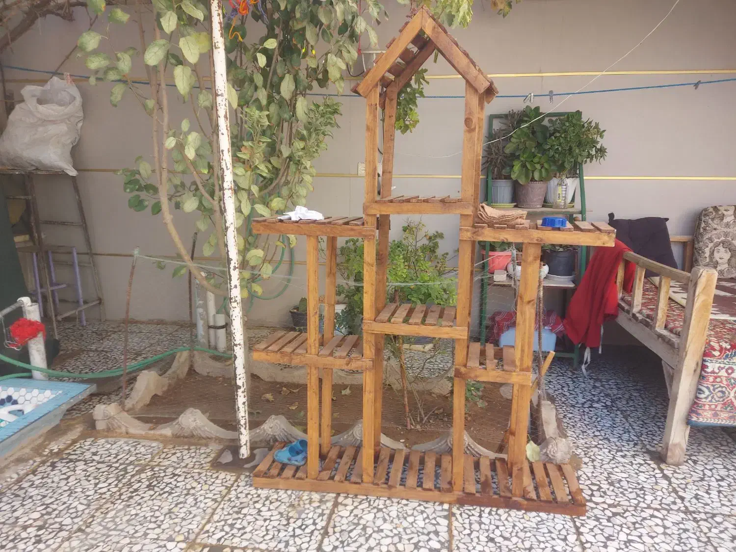 استند چوبی گل  در حد نو|صنایع دستی و سایر لوازم تزئینی|فولادشهر, A6|دیوار